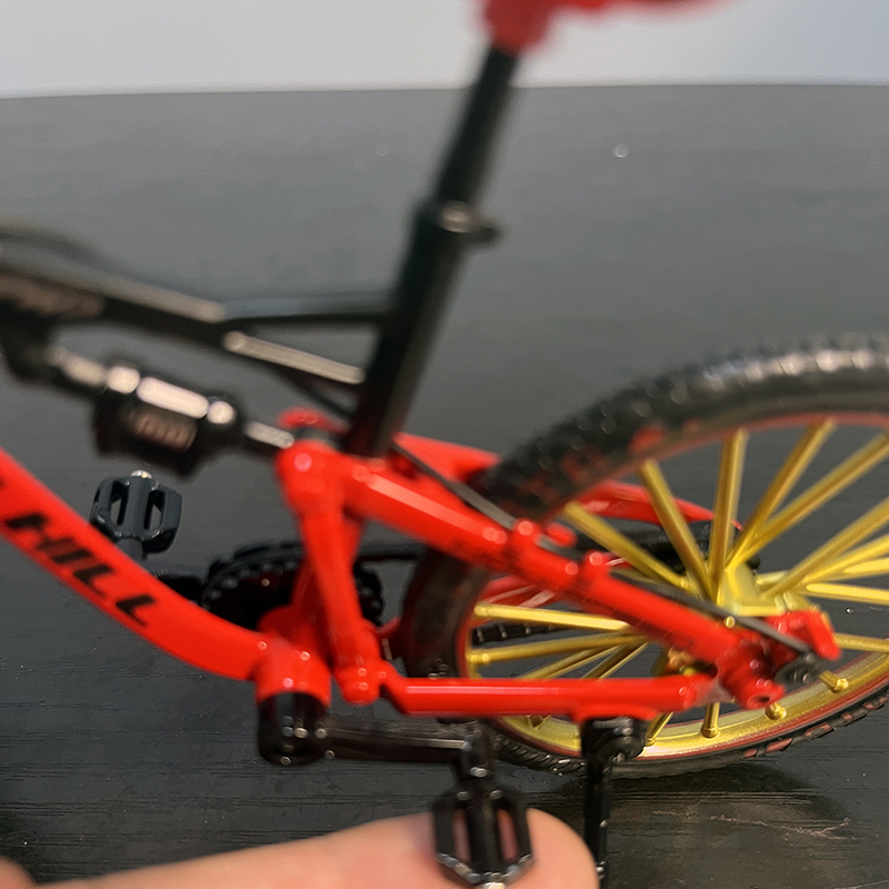1:10 نموذج سبيكة دراجة دييكاست - مراجعة Mountain Biking Gifts وسعره